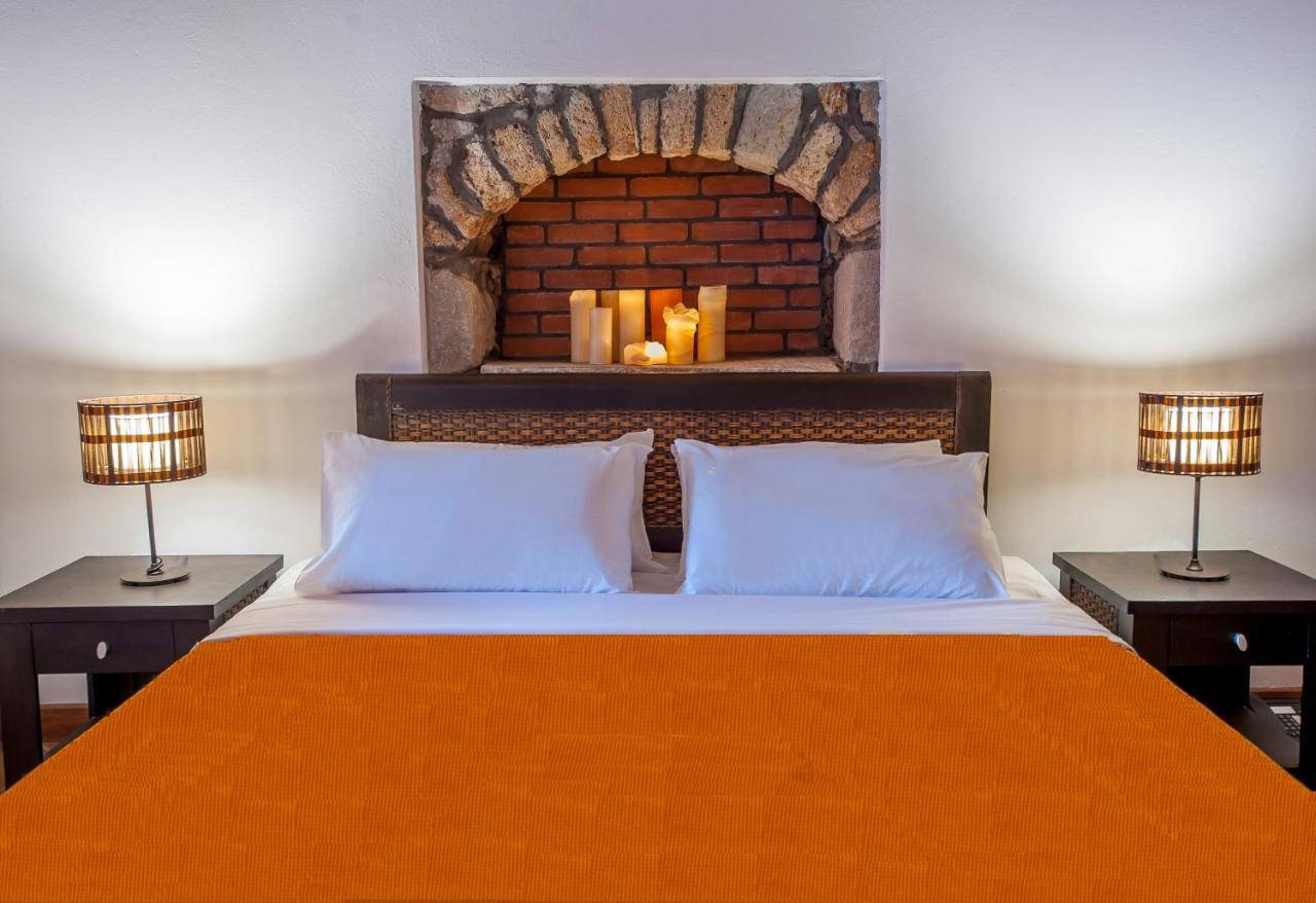 The Varos Residences Hotel Extérieur photo
