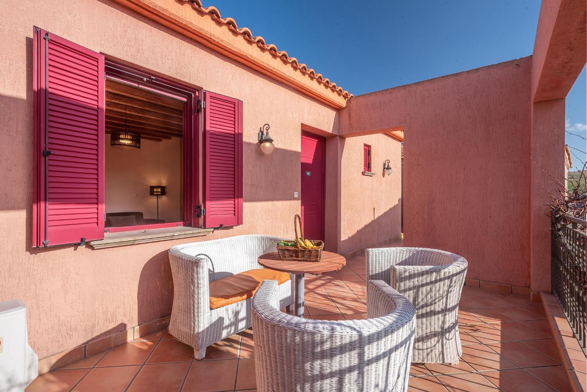 The Varos Residences Hotel Extérieur photo